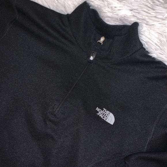 North Face Sweater - Picture 2 of 3